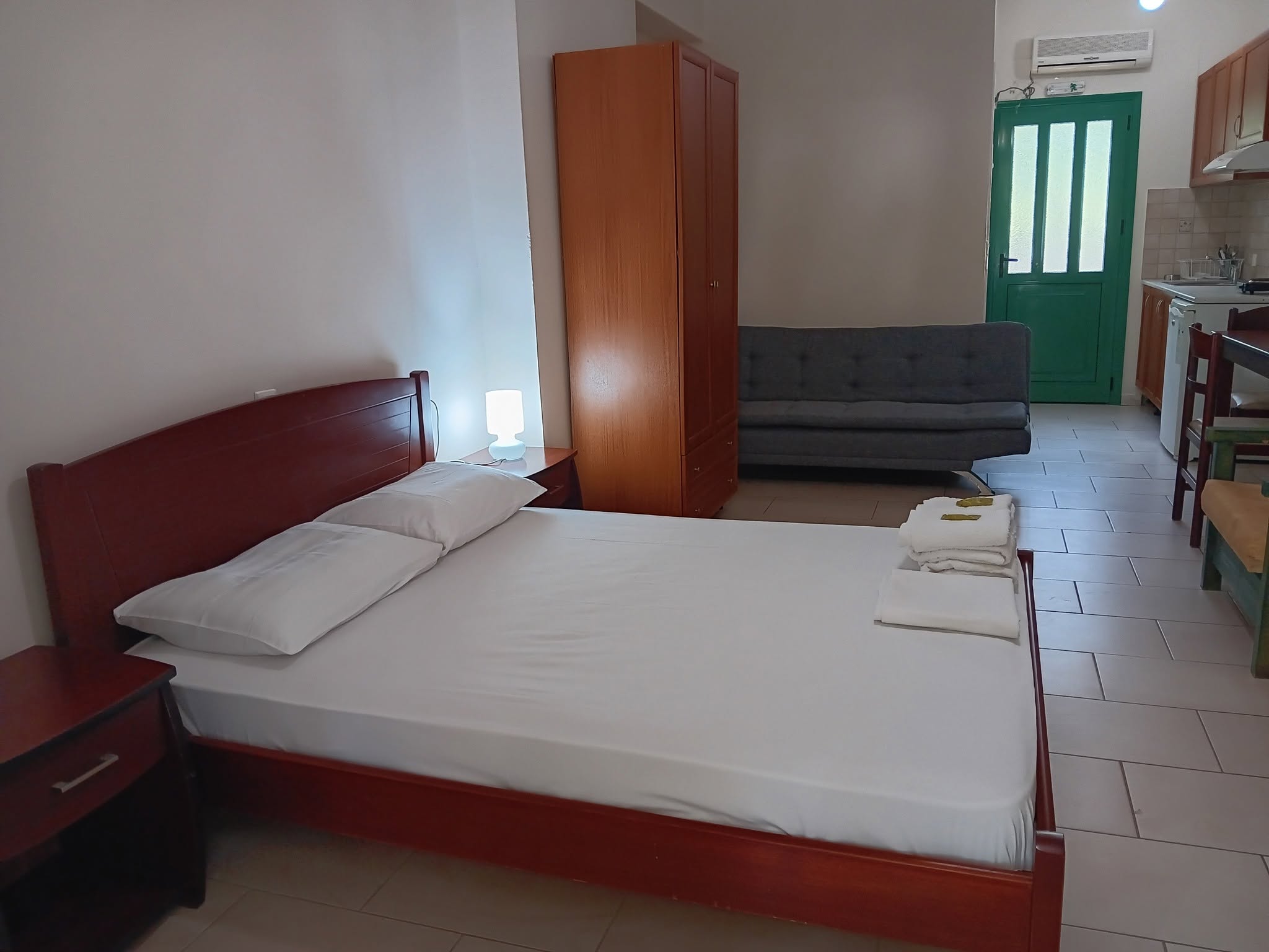 Lenia Lefkada Studio