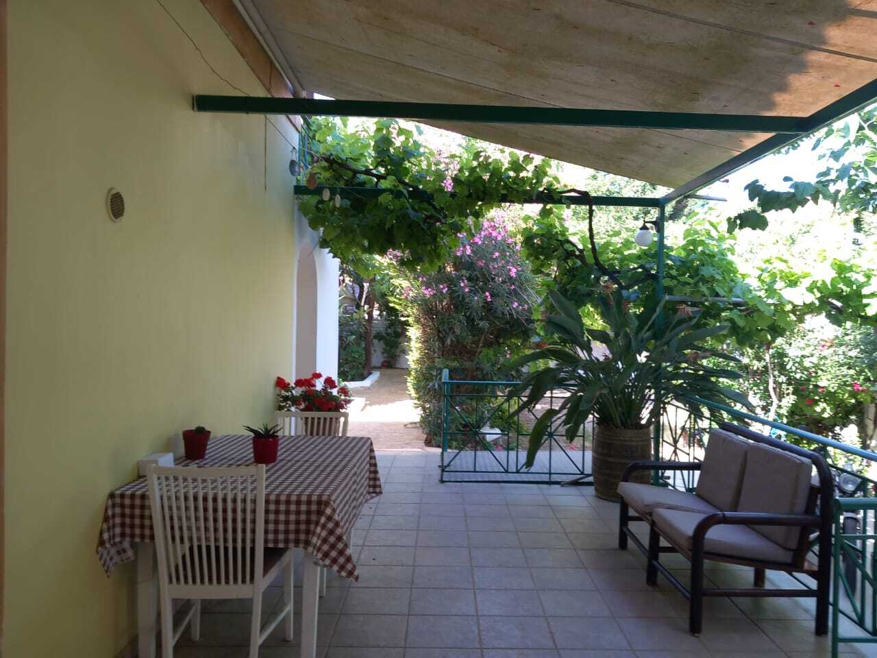 Lenia Lefkada Studio 5